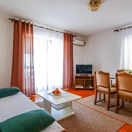 Guest house Katarina K Malinska