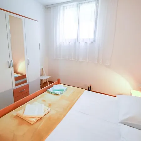 Katarina K 3* Malinska